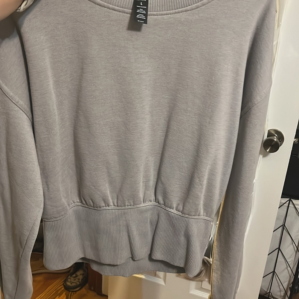 90 degree cropped sweatshirt
